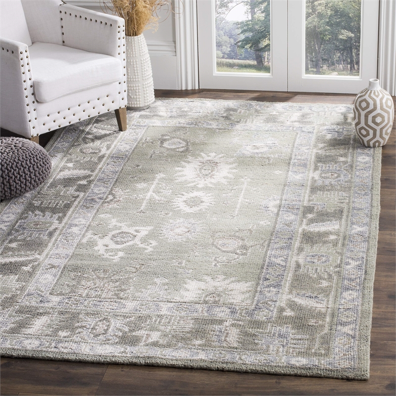 Safavieh Moharaja 4' X 6' Handmade Rug in Slate and Silver