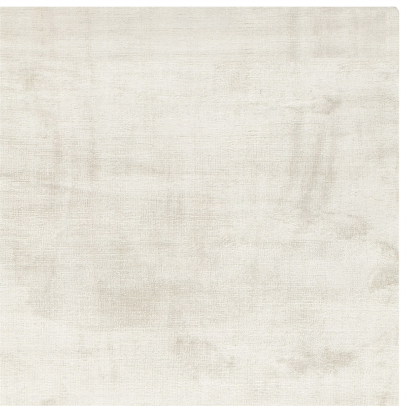 Safavieh Mirage 4' X 6' Loom Knotted Viscose Pile Rug in Silver