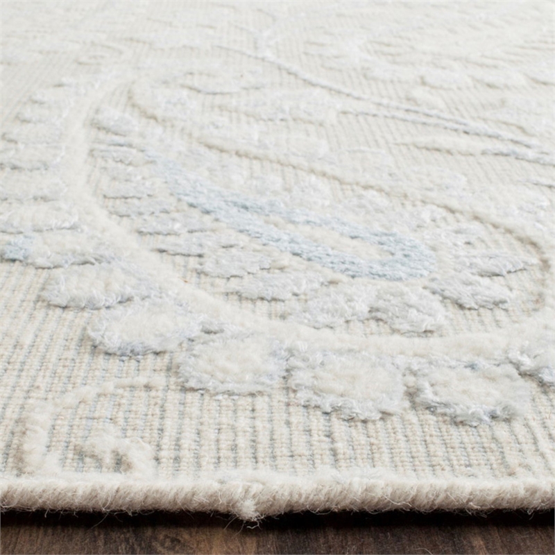 Safavieh Mirage 6' X 9' Hand Woven Rug in Light Blue