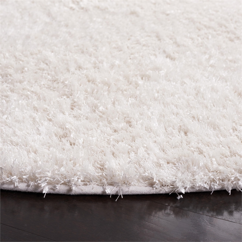 Safavieh Malibu Shag 5' Round Hand Tufted Rug in White