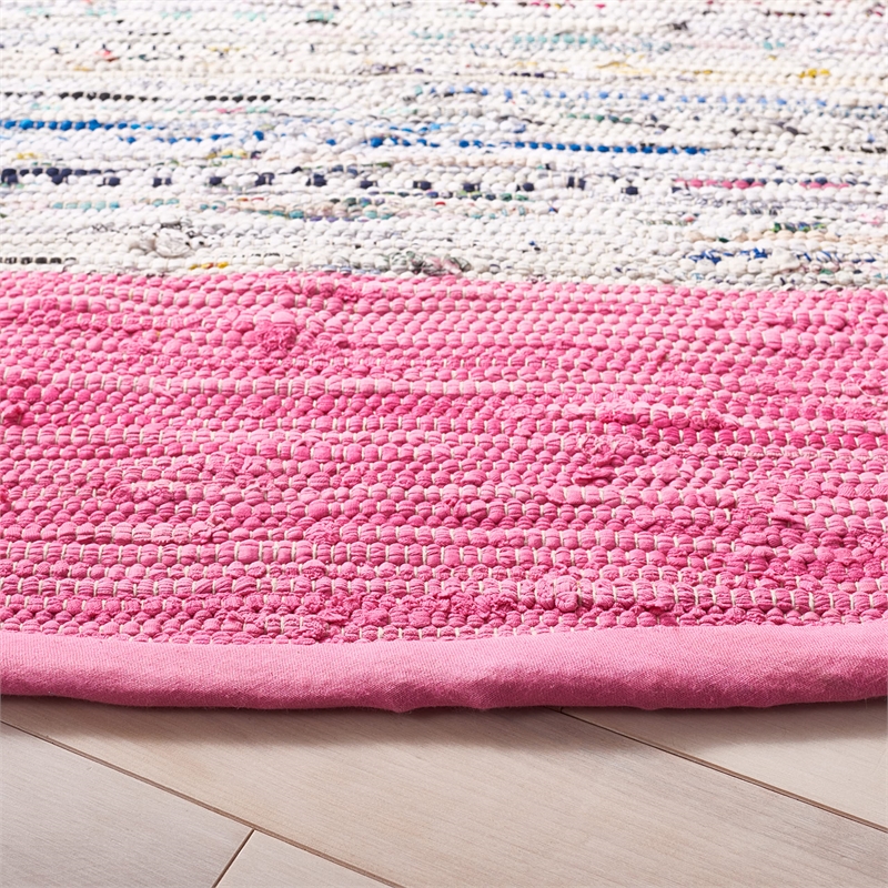 Safavieh Montauk 4' Round Hand Woven Cotton Rug in Ivory and Pink