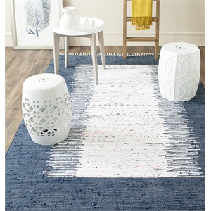 Safavieh Montauk 6' X 9' Hand Woven Cotton Pile Rug in Ivory and Navy