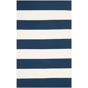 Safavieh Montauk 9' X 12' Hand Woven Cotton Pile Rug in Navy and Ivory