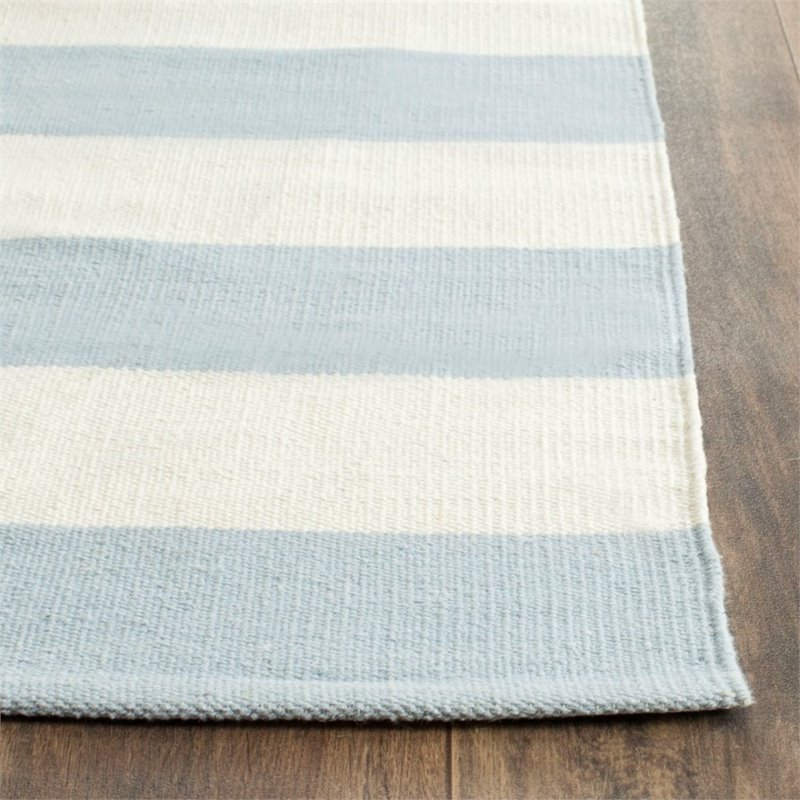 Safavieh Montauk 6' Round Hand Woven Cotton Rug