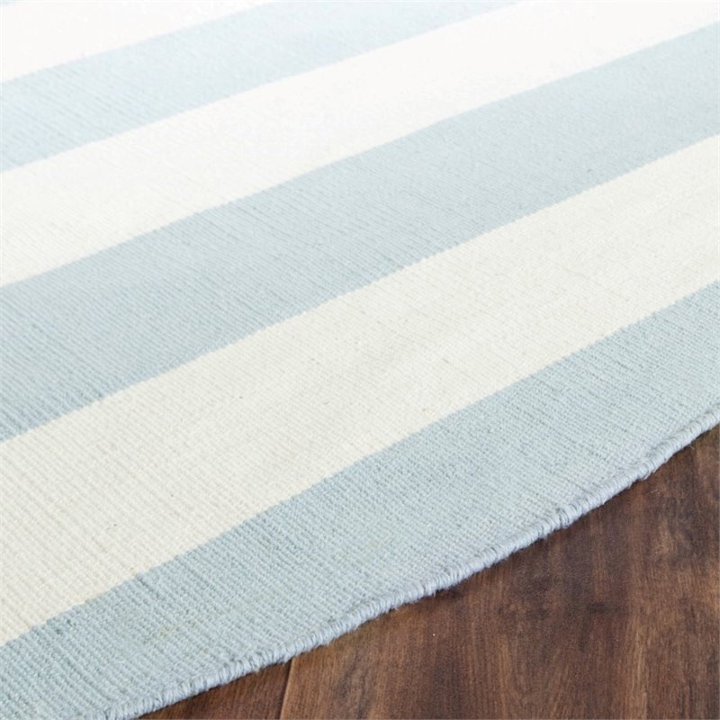 Safavieh Montauk 6' Round Hand Woven Cotton Rug