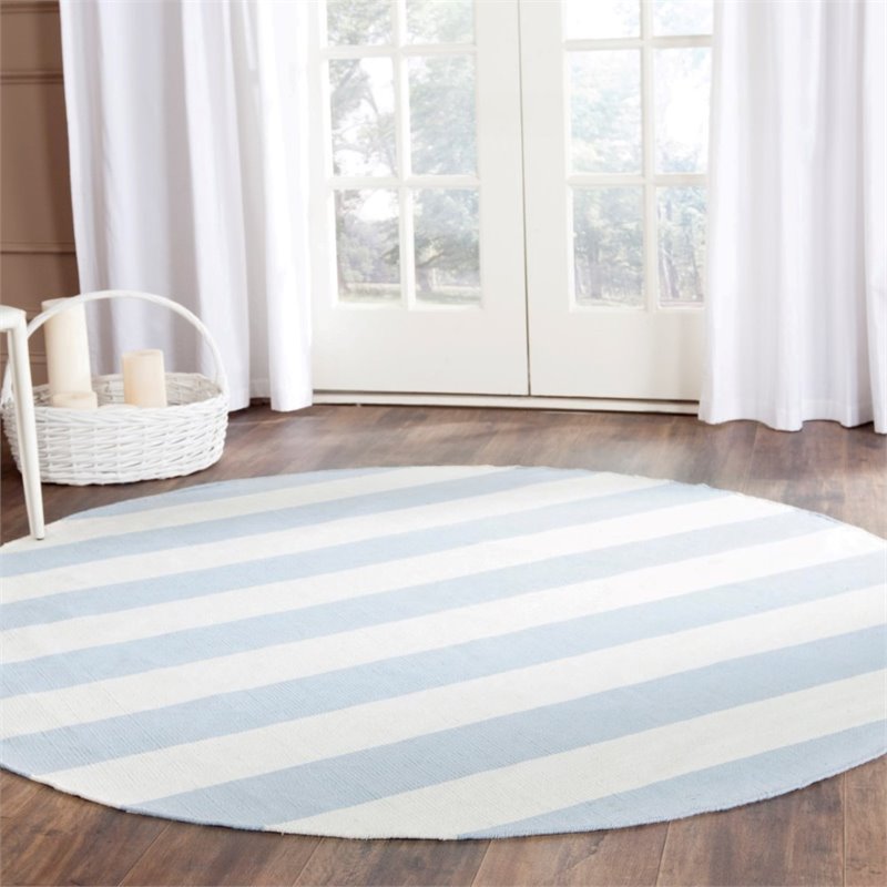 Safavieh Montauk 6' Round Hand Woven Cotton Rug
