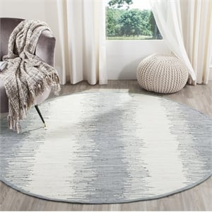 Safavieh Montauk 4' Round Hand Woven Cotton Pile Rug in Gray