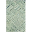 Safavieh Nantucket 5' X 7' Hand Tufted Cotton Pile Rug in Green