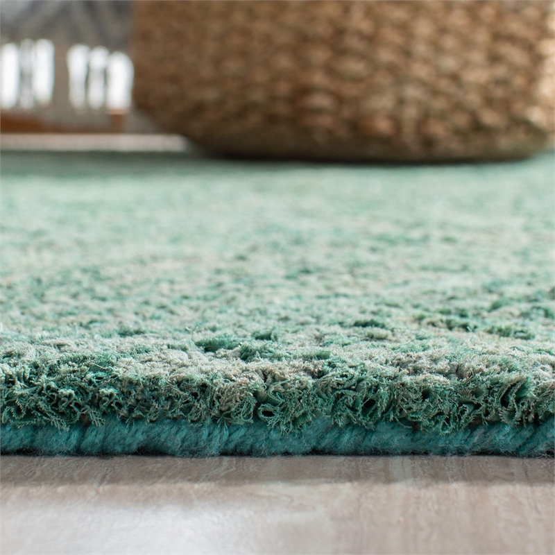 Safavieh Nantucket 5' X 7' Hand Tufted Cotton Pile Rug in Green