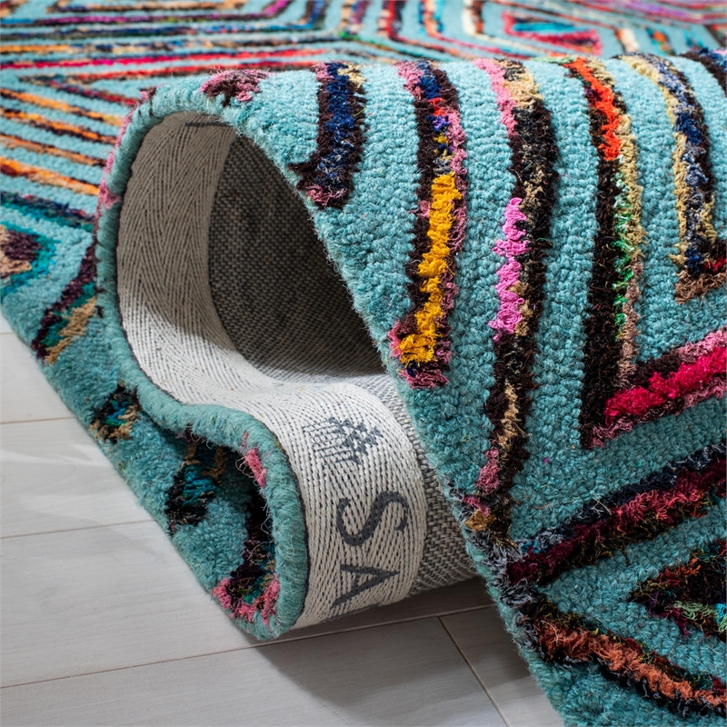 Safavieh Nantucket 9' X 12' Hand Tufted Cotton and Wool Rug in Blue