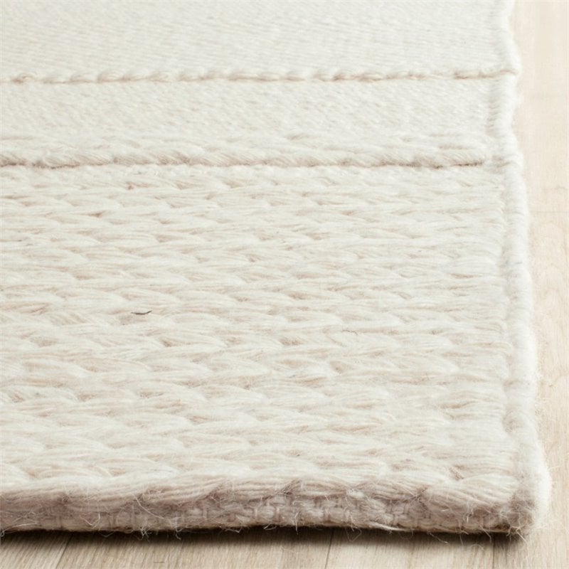 Safavieh Natura 10' X 14' Hand Tufted Wool Pile Rug in Natural