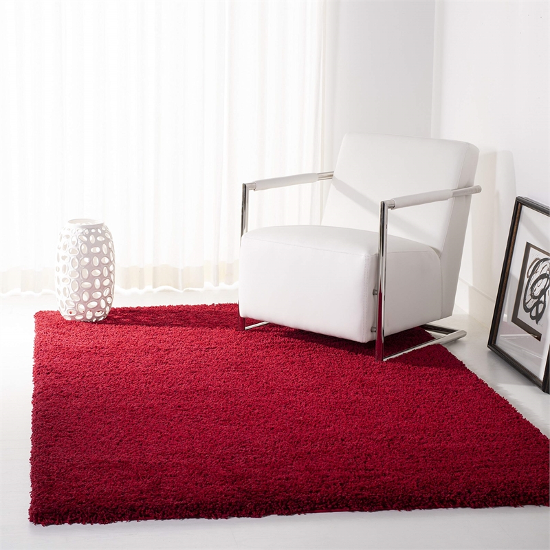 Safavieh California Shag 4' Square Power Loomed Rug in Red