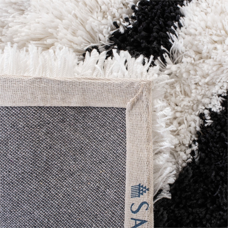 Safavieh Shag 3' X 5' Hand Tufted Acrylic Rug in Ivory and Black