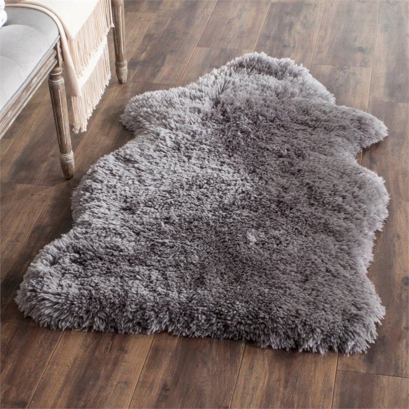 Safavieh Arctic Shag 3' X 5' Sheep Shaped Hand Tufted Rug in Gray