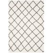 Safavieh Dallas Shag 3' X 5' Power Loomed Rug in Ivory and Dark Green