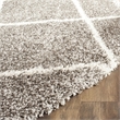 Safavieh Hudson Shag 7' Round Power Loomed Rug in Gray and Ivory