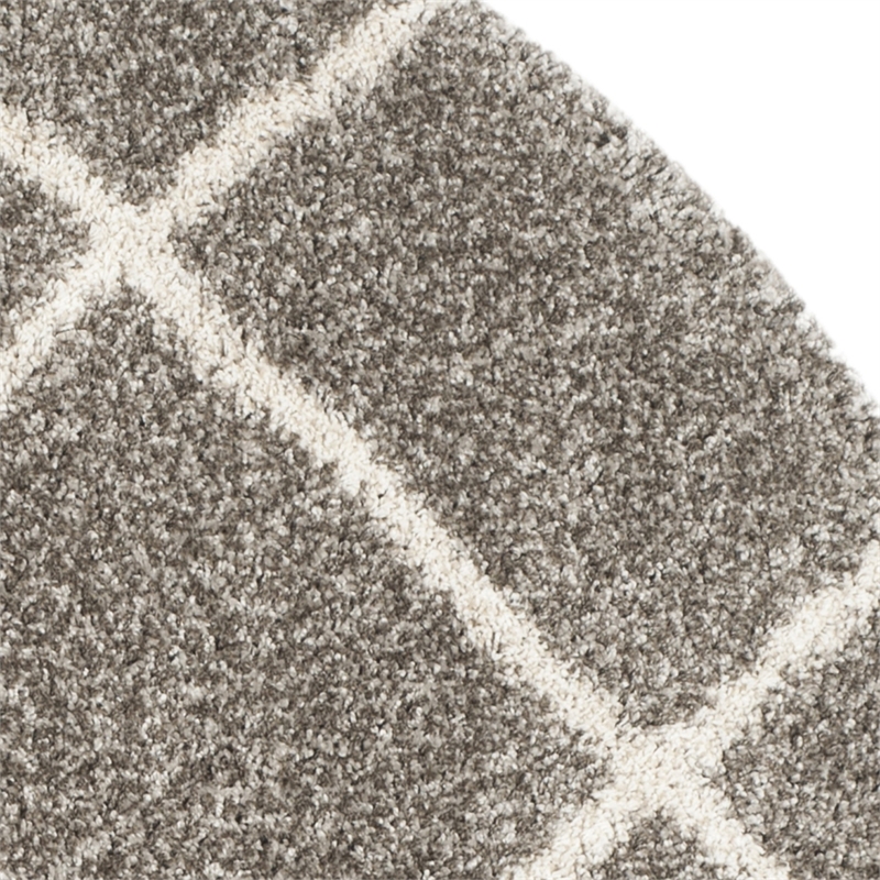 Safavieh Hudson Shag 7' Round Power Loomed Rug in Gray and Ivory