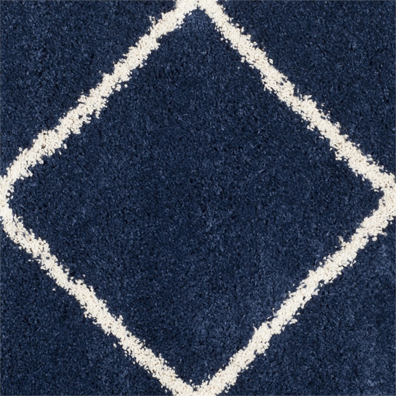Safavieh Hudson Shag 7' Round Power Loomed Rug in Navy and Ivory