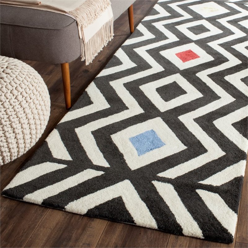 Safavieh Soho 2' X 3' Hand Tufted Wool Rug in Beige and Charcoal
