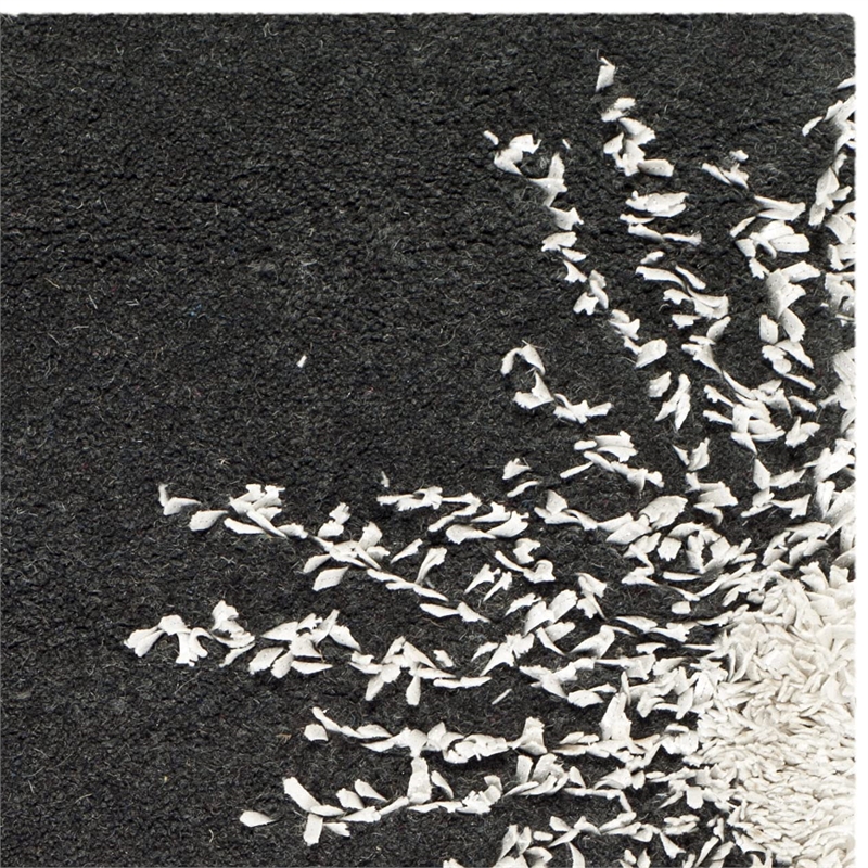 Safavieh Soho 2' X 3' Hand Tufted Wool Rug in Charcoal and Ivory