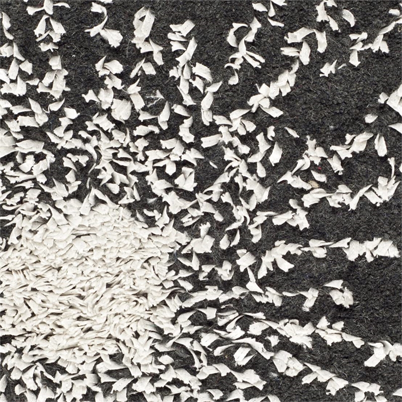 Safavieh Soho 2' X 3' Hand Tufted Wool Rug in Charcoal and Ivory
