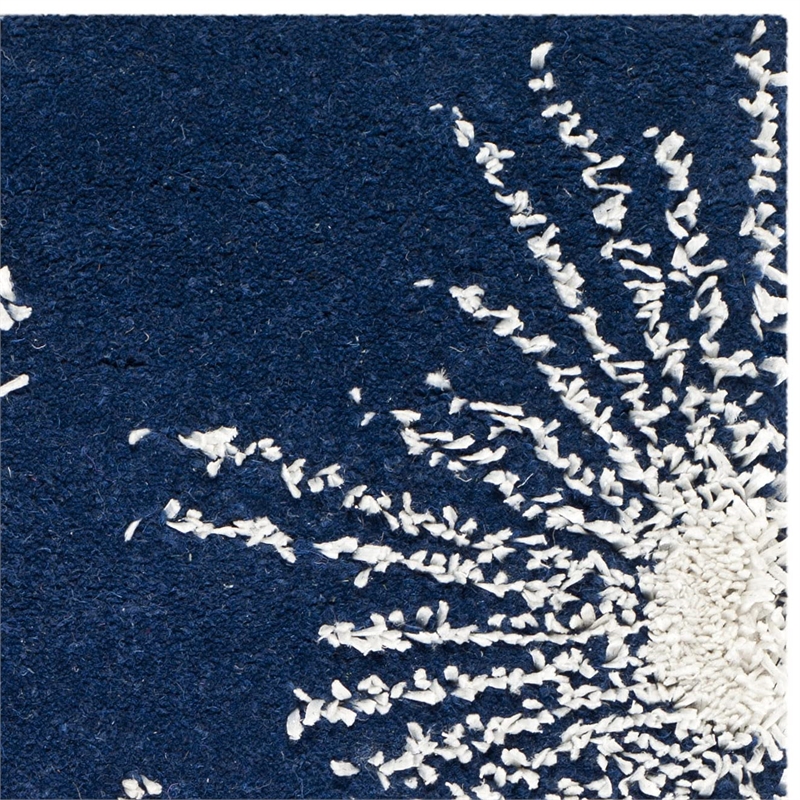 Safavieh Soho 2' X 3' Hand Tufted Wool Rug in Dark Blue and Ivory