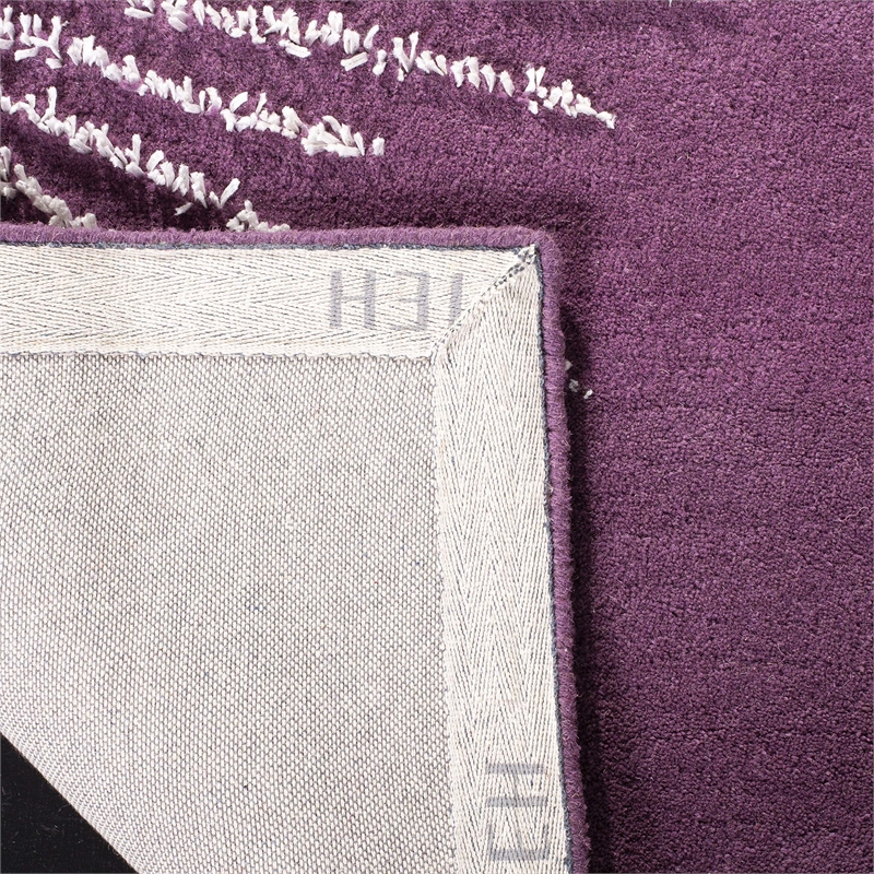 Safavieh Soho 2' X 3' Hand Tufted Wool Rug in Purple and Ivory