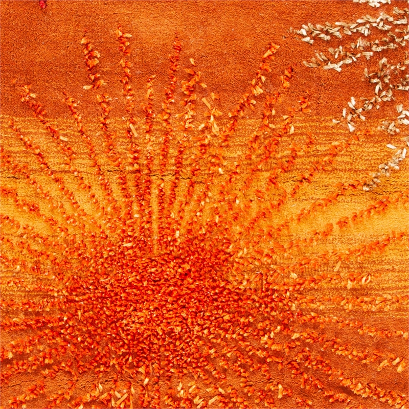 Safavieh Soho 6' X 9' Hand Tufted Wool Rug in Rust