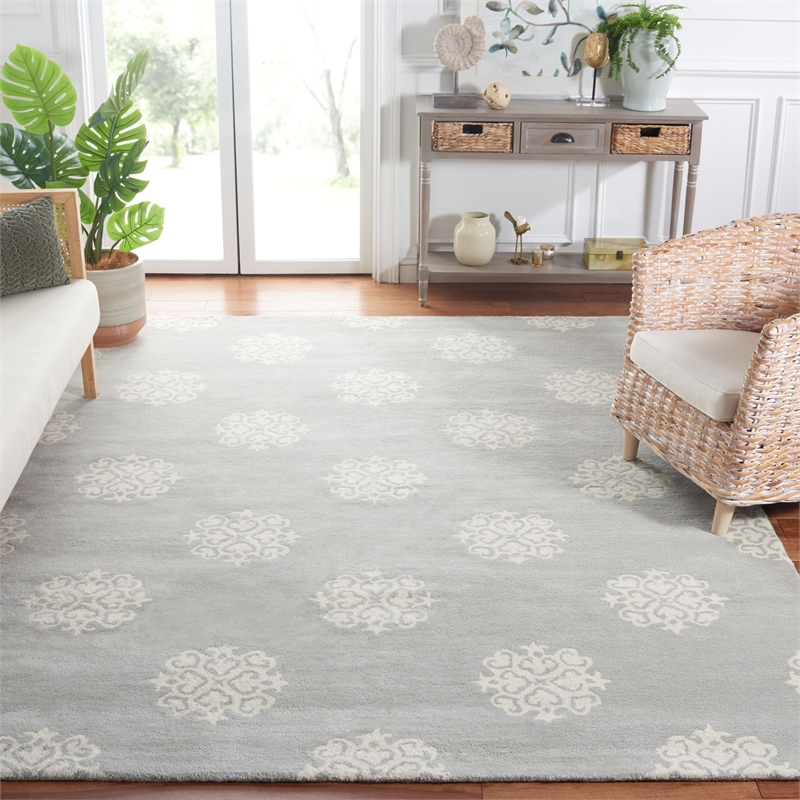 Safavieh Soho 8' X 10' Hand Tufted Wool Rug in Gray and Ivory