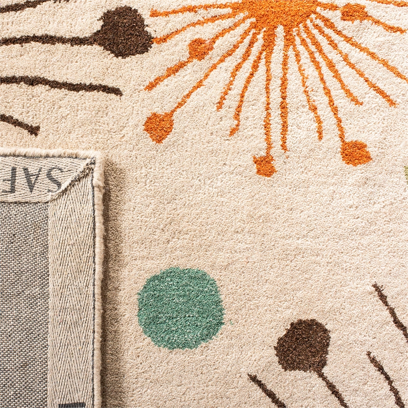 Safavieh Soho 8' Square Hand Tufted Wool Rug in Ivory