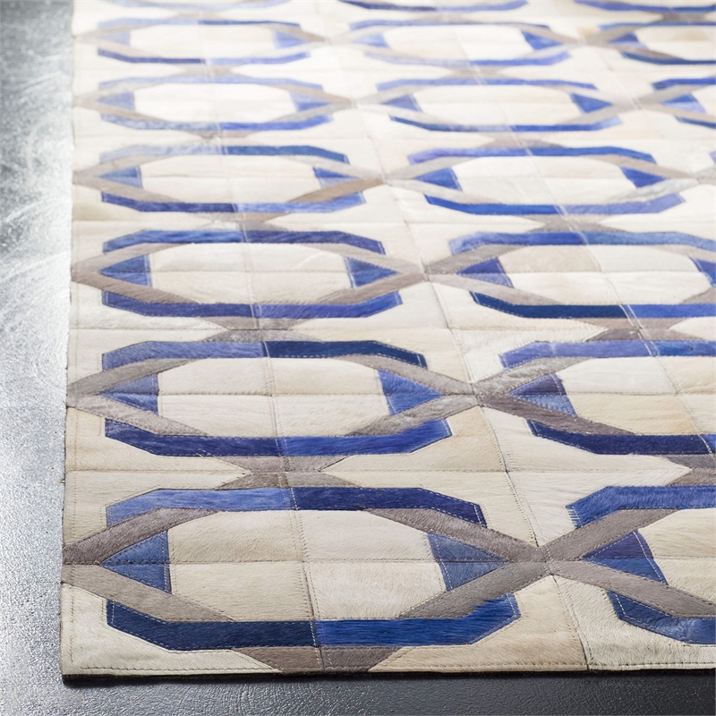 Safavieh Studio Leather 4' X 6' Hand Woven Leather Rug in Ivory