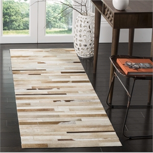 Safavieh Studio Leather 2'3&quot X 7' Hand Woven Leather Rug