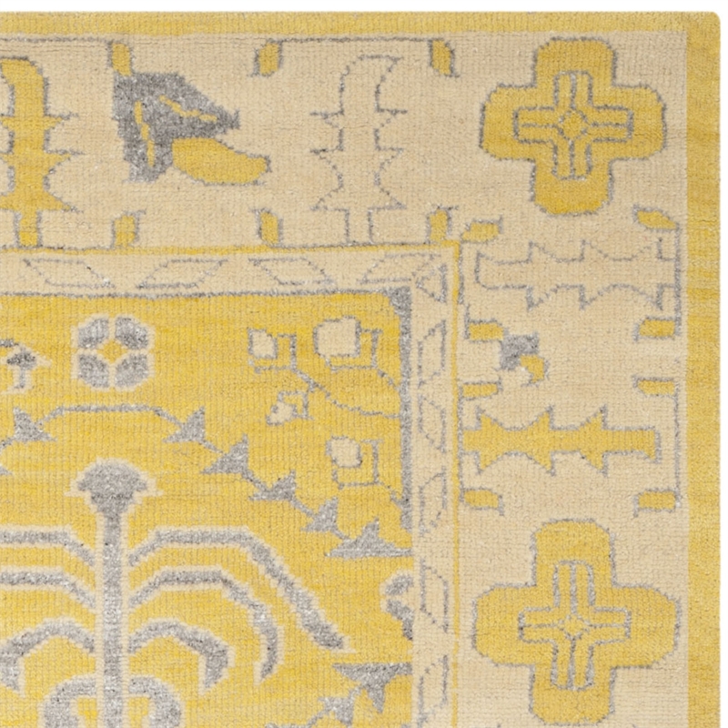 Safavieh Stone Wash 10' X 14' Hand Knotted Rug in Yellow
