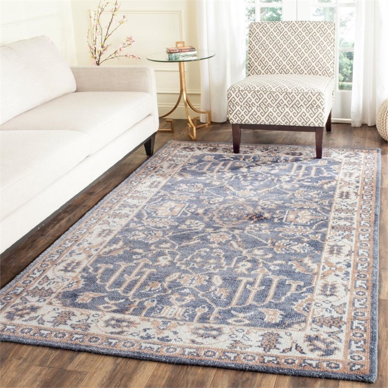 Safavieh Stone Wash 5' X 8' Hand Knotted Rug in Blue and Ivory