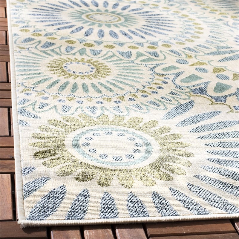 Safavieh Veranda 5'3