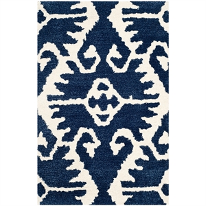 Safavieh Wyndham 2' X 3' Power Loomed Acrylic Rug