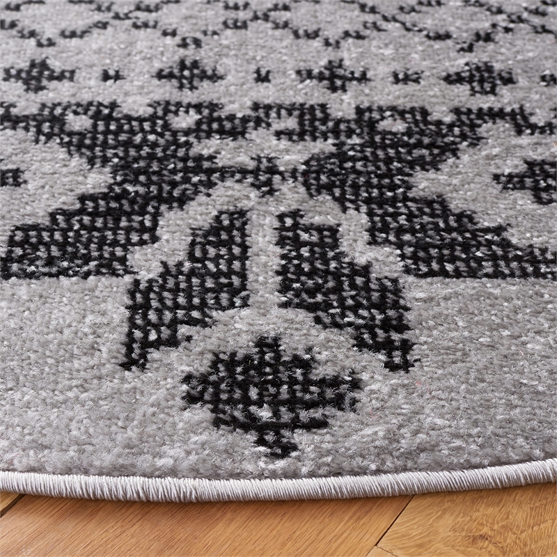 Safavieh Adirondack 4' X 4' Round Rug in Silver and Black