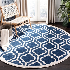 Safavieh Amherst 7' X 7' Round Rug in Navy and Beige