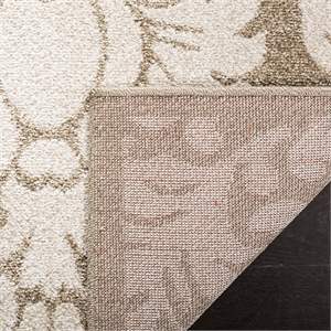 Safavieh Amherst 9' X 9' Square Rug in Wheat and Beige