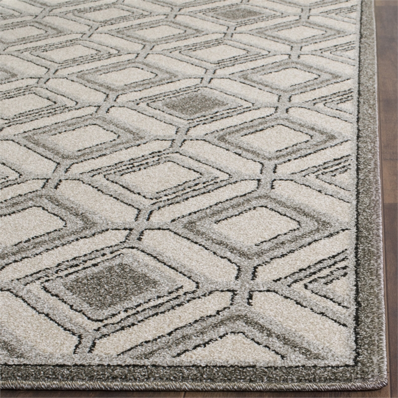 Safavieh Amherst 8' X 10' Rug in Ivory and Light Gray