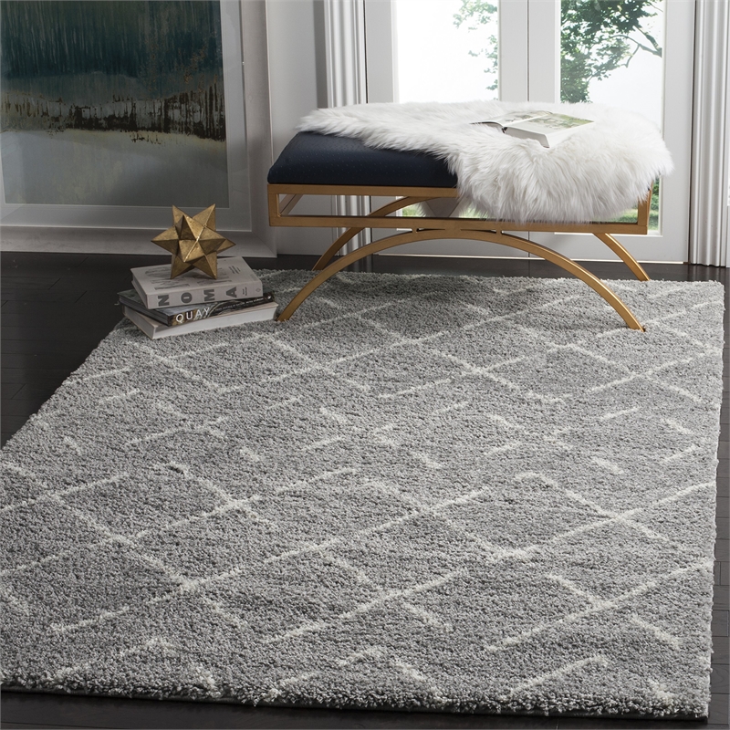 Safavieh Arizona Shag 4' X 6' Rug in Gray and Ivory