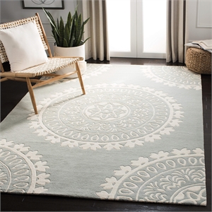 Safavieh Bella 7' X 7' Square Hand Tufted Wool Rug in Gray and Ivory