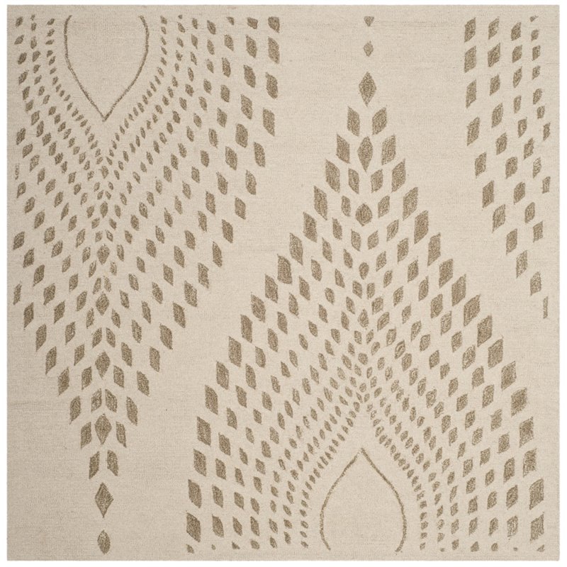 Safavieh Bella 6' X 9' Hand Tufted Wool Pile Rug in Sand and Brown