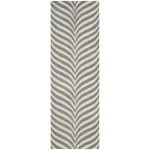 Safavieh Bella 2' 6&quot X 4' Hand Tufted Wool Pile Rug in Ivory and Gray