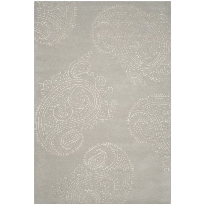 Safavieh Bella 6' X 9' Hand Tufted Rug in Silver and Beige