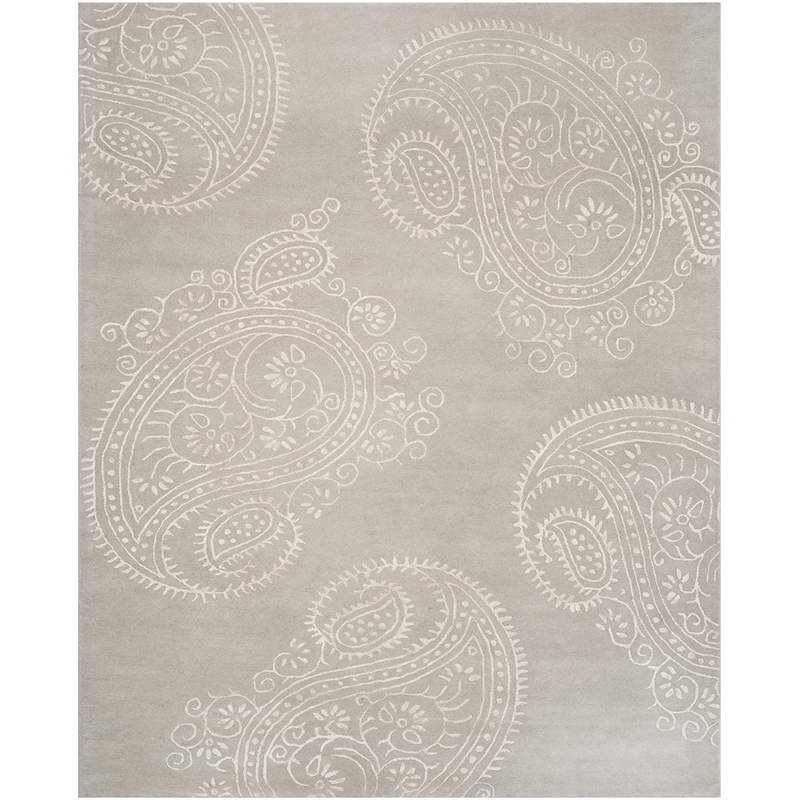 Safavieh Bella 8' X 10' Hand Tufted Rug in Silver and Beige