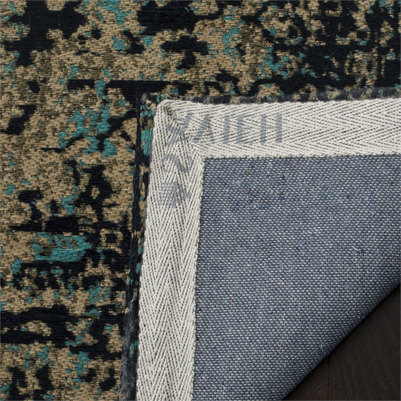 Safavieh Classic Vintage 6' X 6' Round Rug in Black and Olive