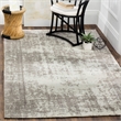Safavieh Classic Vintage 5' X 8' Rug in Silver and Ivory