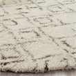 Safavieh Casablanca 6' X 6' Round Wool and Cotton Hand Tufted Rug in Ivory /Gray