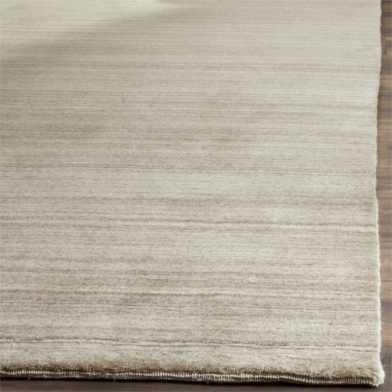 Safavieh Himalaya 6' X 9' Hand Loomed Rug in Stone